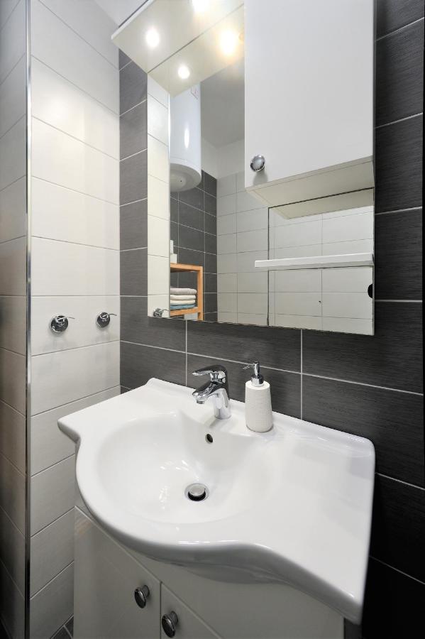 Apartments Alluro Ровинь Экстерьер фото