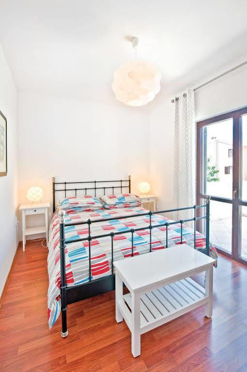 Apartments Alluro Ровинь Экстерьер фото